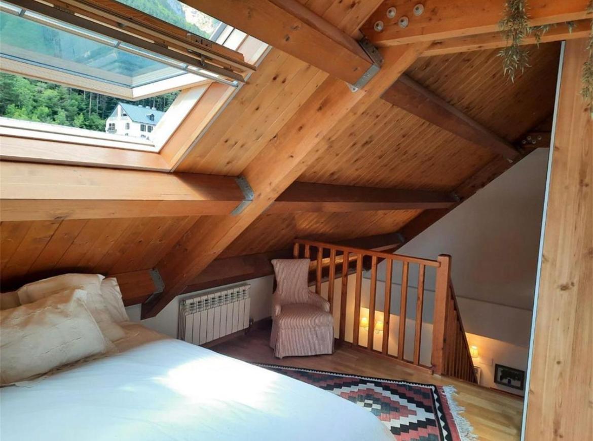 Apartamento Atico Canfranc Estacion Exterior photo
