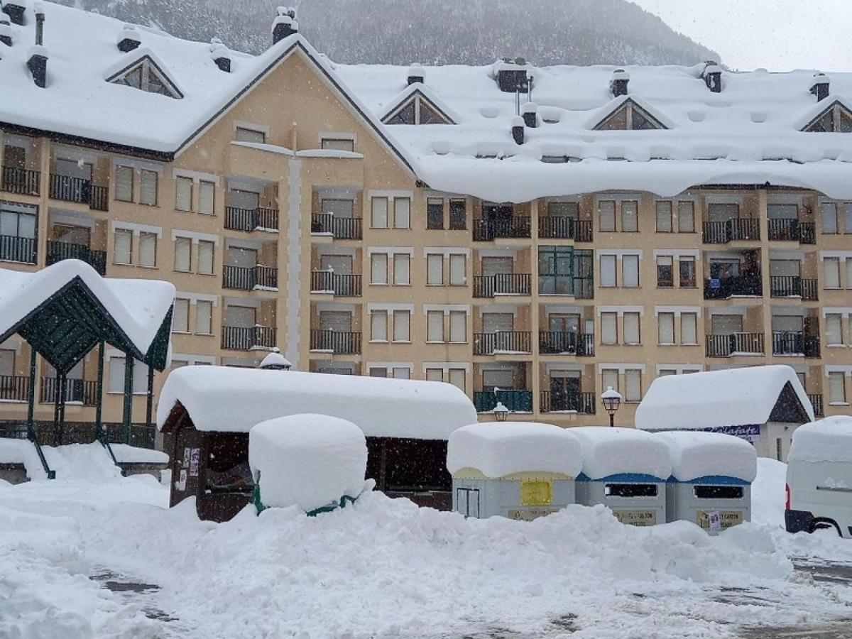 Apartamento Atico Canfranc Estacion Exterior photo