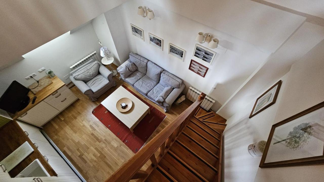Apartamento Atico Canfranc Estacion Exterior photo